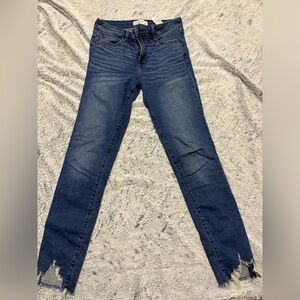 Couple times worn but still in a wonderful condition jeans